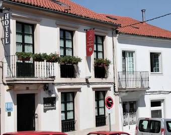 Pousadas De Compostela Hotel San Clemente