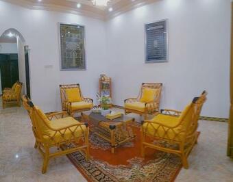 Faizahchoirul Homestay