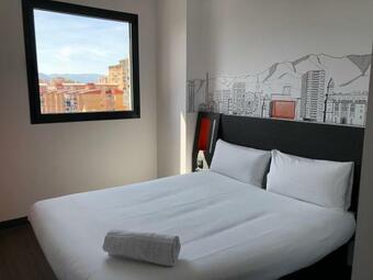 Hostal Easyhotel Malaga City Centre