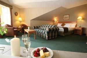 Hillcrest Hotel A Coast Resort