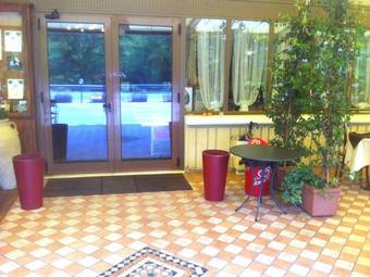 Hotel Edon�