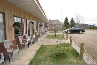 Mystic Isle Motel