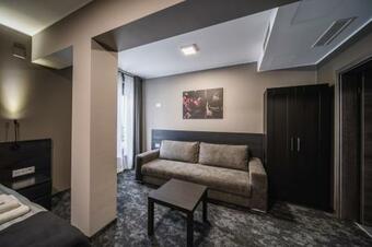 Hotel Rustica Rooms