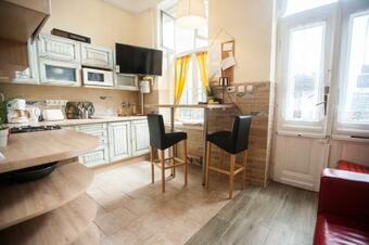 Pesto Hostel