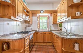 Stunning Home In Tocon With Outdoor Swimming Pool, Wifi And 9 Bedrooms