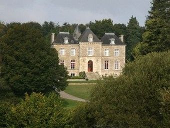 Logis Hotel Le Domaine De La Ferriere