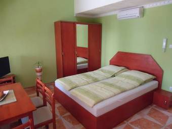 Nefelejcs Apartman