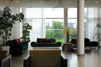 Ambassadeur Hotel