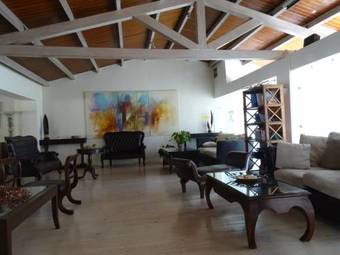 Ianos Hotel