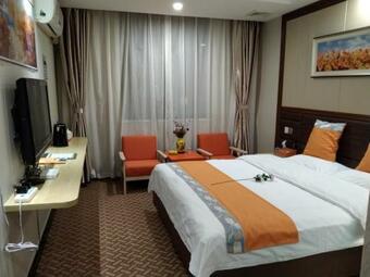 Greentree Alliance Xinyang Pingqiao District Nanjing Road Dongyang Hotel