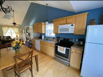 2 Bedroom Cottage