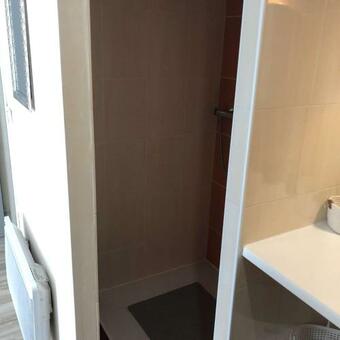 Hostal Chambre D H�tes Ind�pendante Dans Village M�di�val