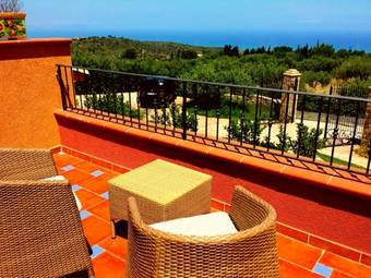 Villa Cattleya