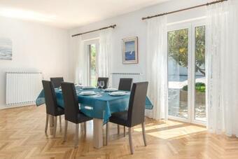 Apartma Sabina