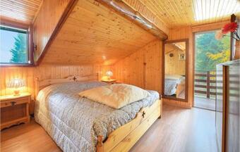 Nice Home In Lamon (bl) W/ 3 Bedrooms