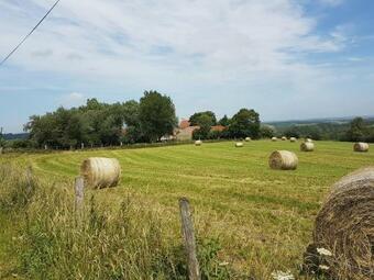 Bed & Breakfast La Roulotte Du Haut Pinleu