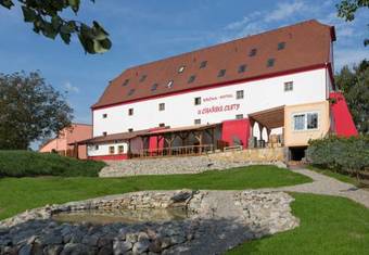 Kr?ma Hotel U C�sa?sk� Cesty