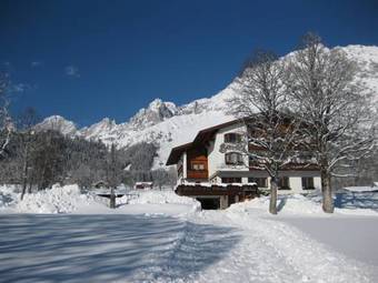 Hostal Sonnhof