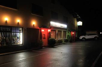 Hostal Pension & Restaurant Tsingdao