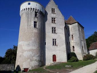 Grand G�te Au Ch�teau