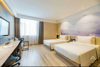 Atour Hotel (baimaiquan Jinan Shuangshan Street)