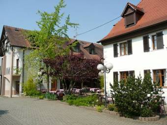 Hotel Au Lion Rouge