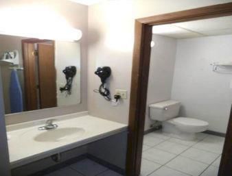 Hotel Presidential Inn