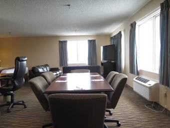 Hotel Nisku Inn And Conference Centre