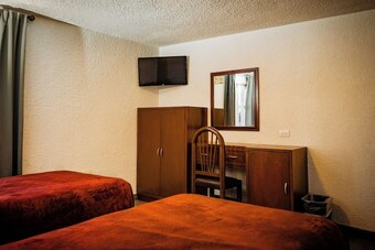 Hotel Azucena