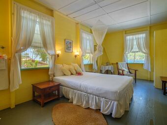 Frangipani Hotel