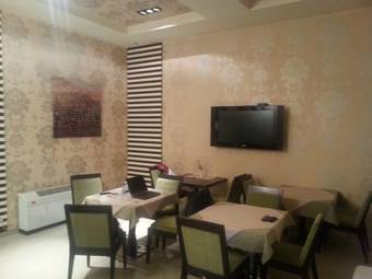 Giannis Hotel