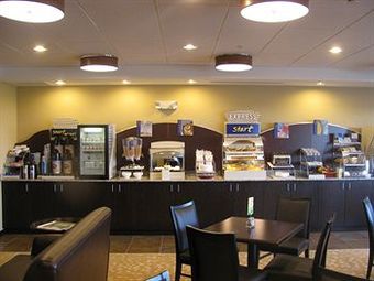 Hotel Holiday Inn Express & Suites Malone