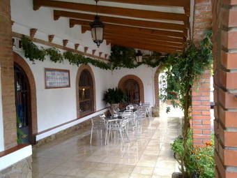Hotel El Mes�n De Despe�aperros