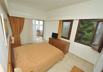 Hotel Vriniotis