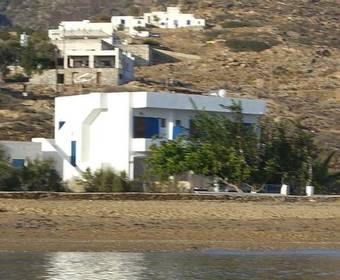 Hostal Psathi Beach