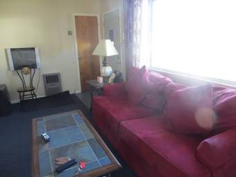 Capri Motel