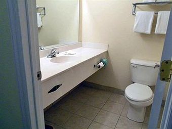 Motel 6 Hinesville