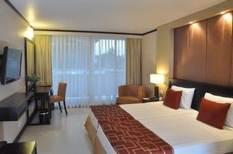 Pegasus Reef Hotel