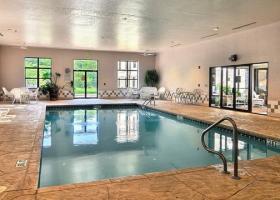 Comfort Inn & Suites Hot Springs