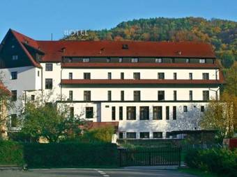 Hotel Sk�la