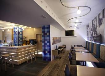 Hostal Bezana