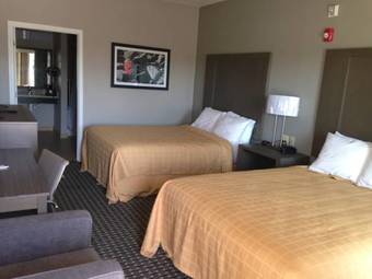 Hotel Quality Inn & Suites