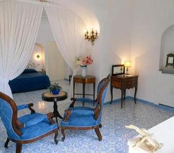 Hotel A Pazziella