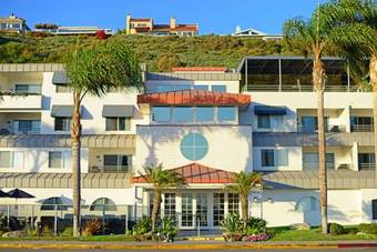 Hotel Riviera Shores Resort