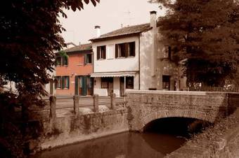 Hostal Cornarorooms