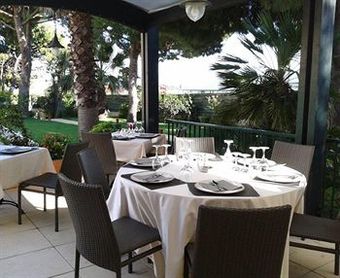 Qualys - Hotel Le Mas Des Arcades