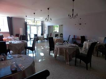 Hotel Le Clos Des Acacias