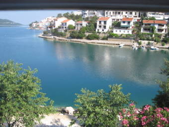 Hostal Villa Obad Guest House