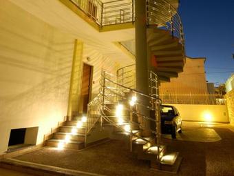 Hostal Venustas Park Hotel