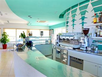 Hotel Columbia
